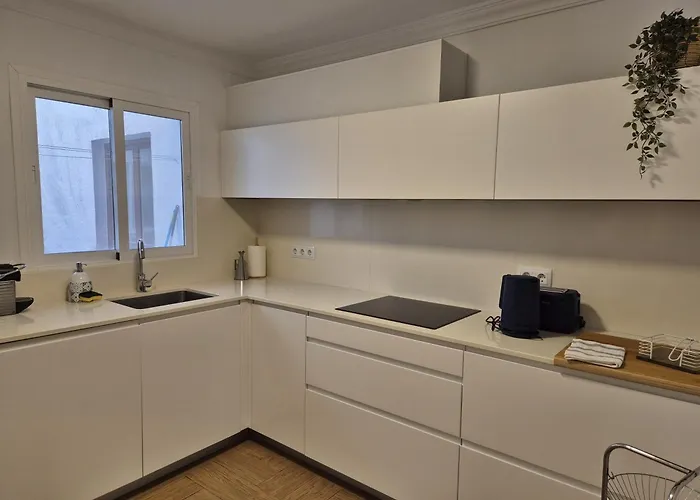 Aloha Old Town Апартаменты *